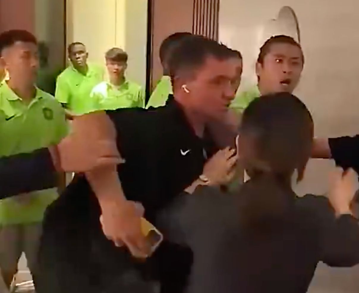 他要求球员