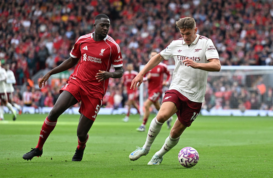 iwAA, 无论是范戴 iwAA, 无论是范戴