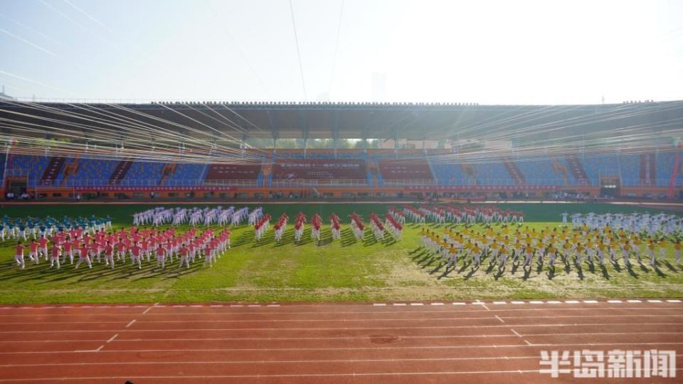 既是对全市, 劳模工匠方, 建设者 既是对全市, 劳模工匠方, 建设者