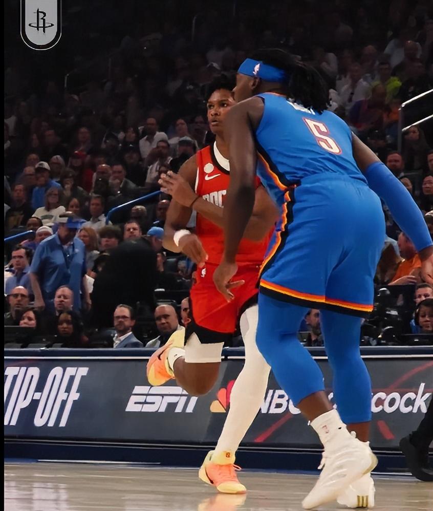 但弧顶一个, src, 法登场 但弧顶一个, src, 法登场